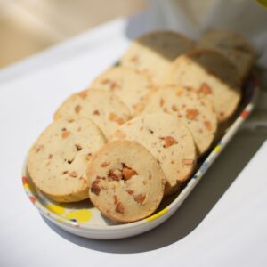 Маслени сладки с печен бадем